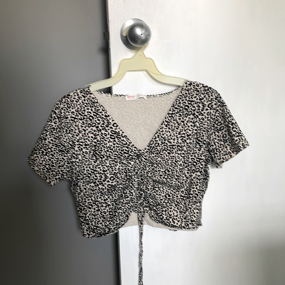 Cheetah print crop top - Picture 1 of 2